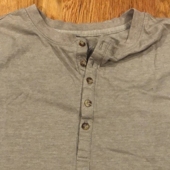 Casual everyday/ lazy day long sleeve tee. - Picture 3 of 4